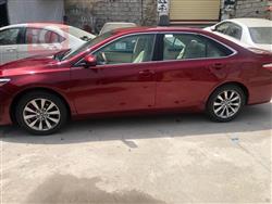 تۆیۆتا کامری